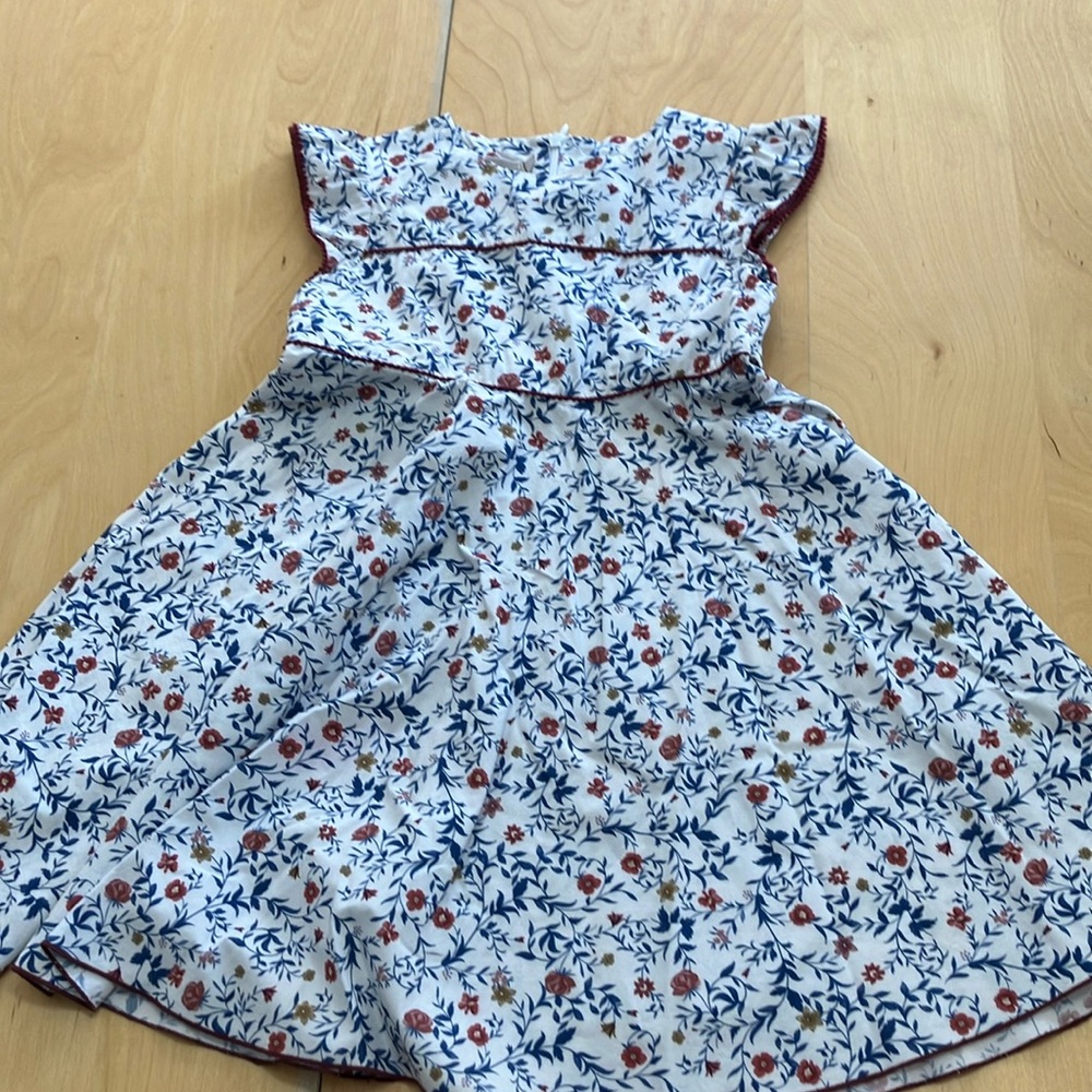 La Stupenderia Italian Made Summer Dress white‎ with floral print NWOT SIZE 5